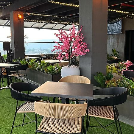 בוקארמנגה Hotel Brc מראה חיצוני תמונה